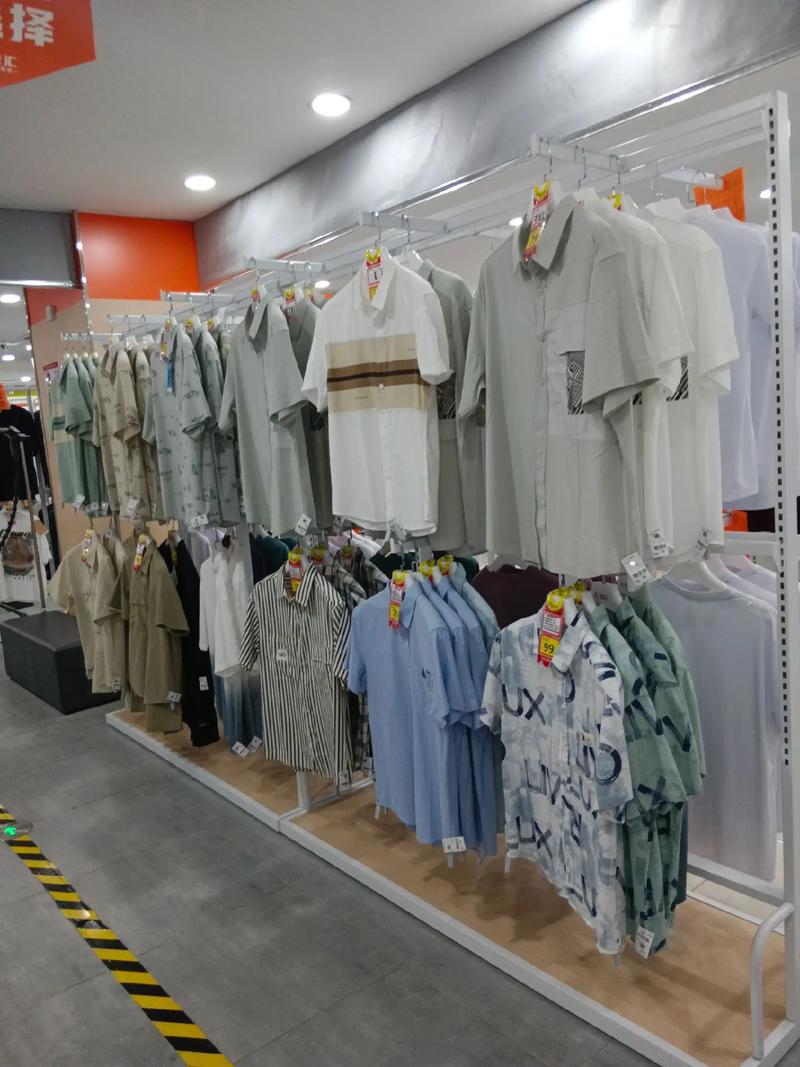 云衣匯服裝批發(fā)城夏季清倉，飾品不計成本回饋新老客戶